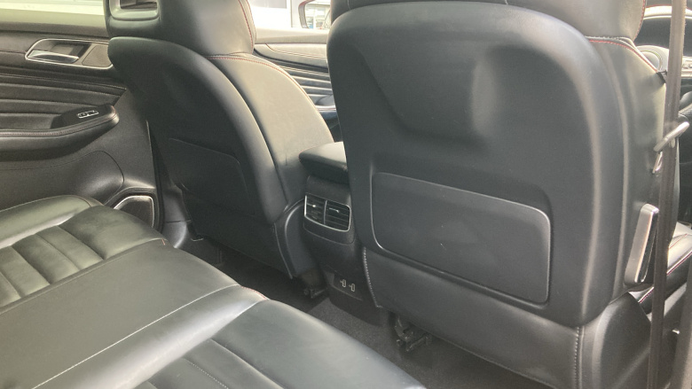 MG Hs 1.5 T-GDI Exclusive 5dr DCT Petrol Hatchback